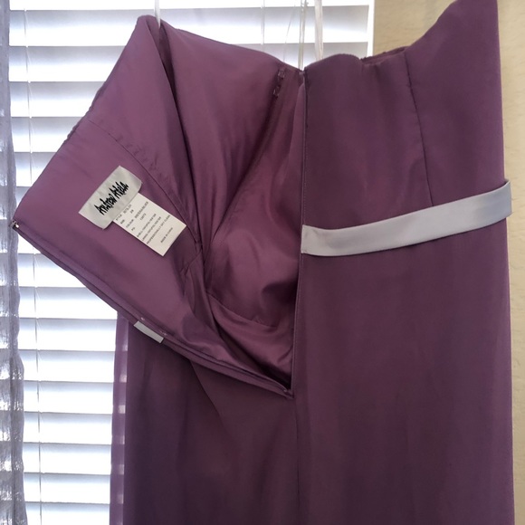 Purple Strapless Formal Dress with Silver Belt - Picture 7 of 9